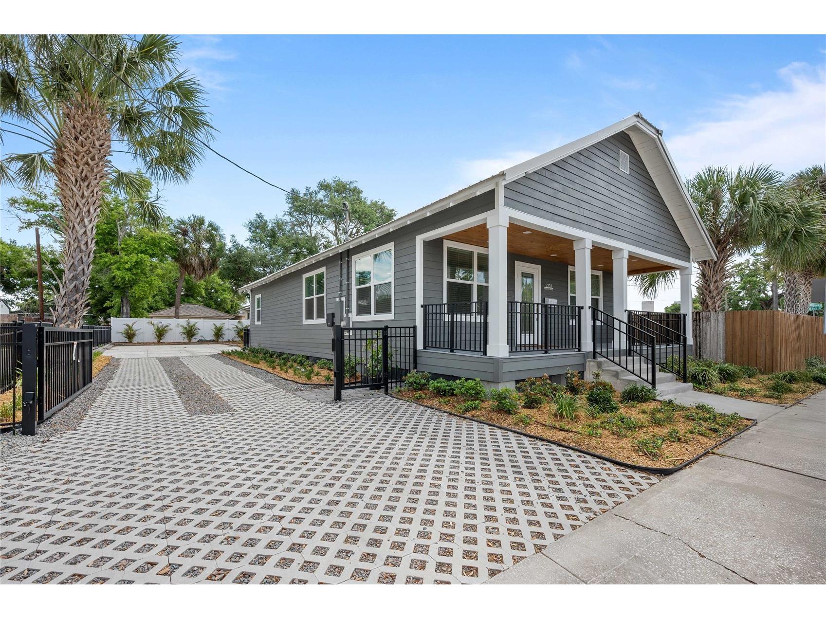 2203 N Boulevard Tampa FL 33602 TB8495884 image3