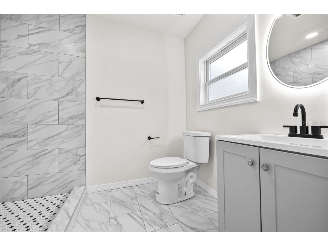 2203 NE 8th Avenue Gainesville FL 32641 GC535912 image16