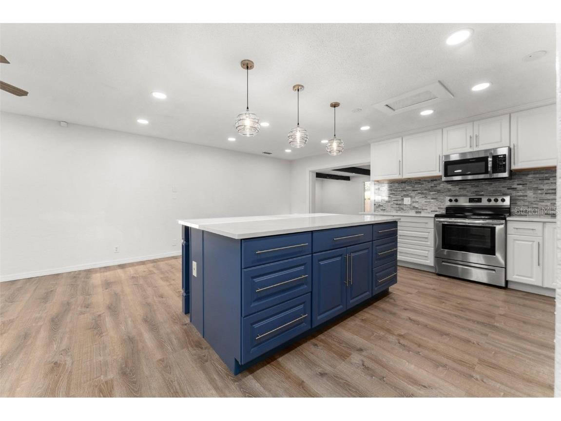 2203 Nottingham Road South Daytona FL 32119 C7501341 image13