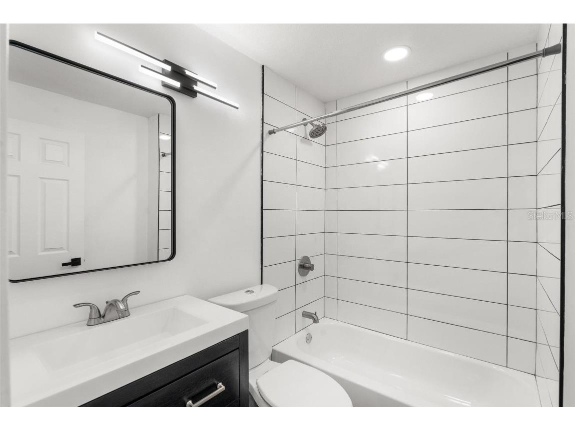 2203 Nottingham Road South Daytona FL 32119 C7501341 image29