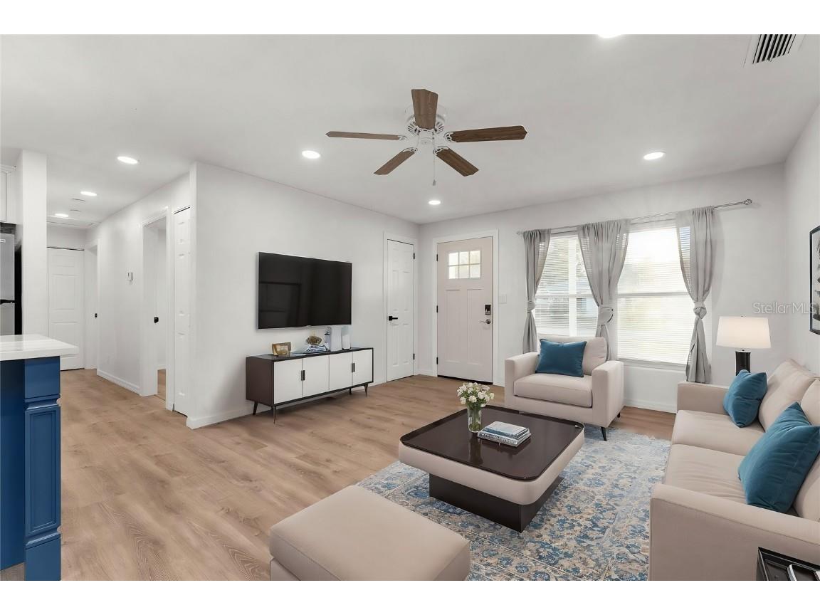 2203 Nottingham Road South Daytona FL 32119 C7501341 image3