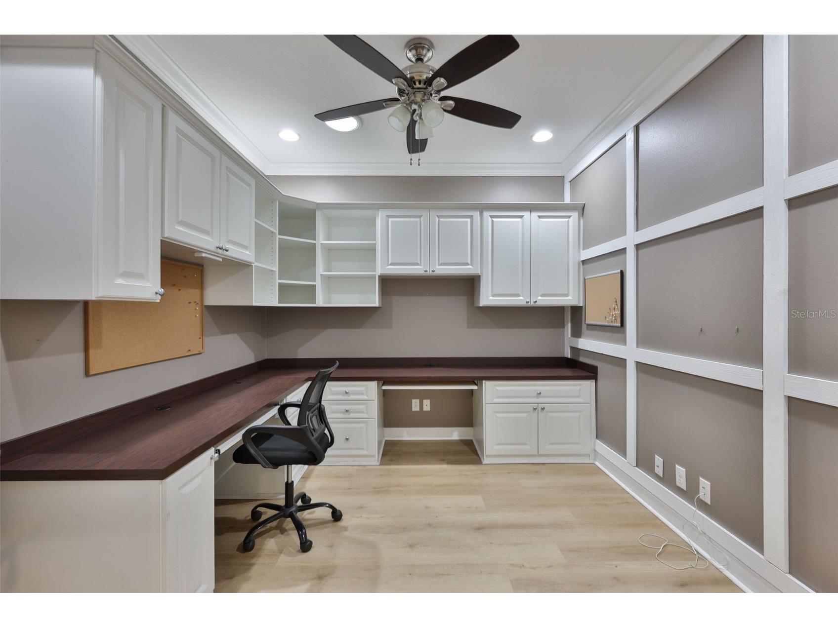 2203 Oakley Green Drive #45 Sun City Center FL 33573 TB8469246 image18