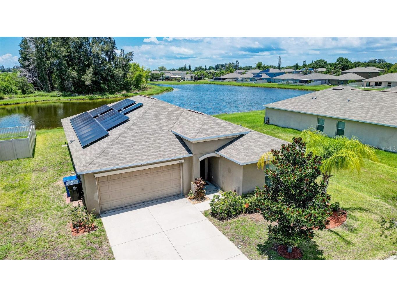 2203 Purple Orchid Place Ruskin FL 33570 A4574996 image1