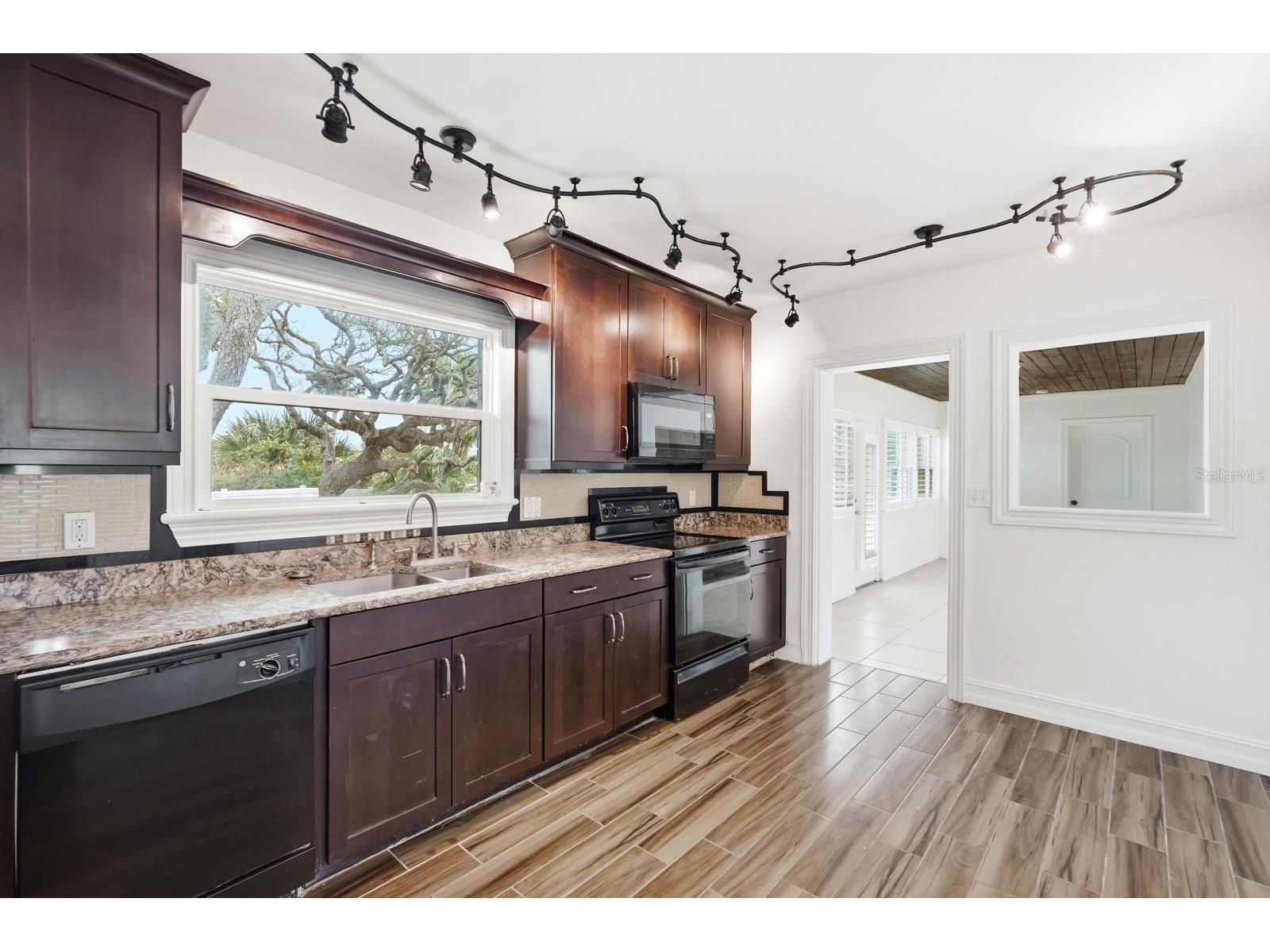 2203 S Peninsula Drive Daytona Beach FL 32118 FC316979 image12