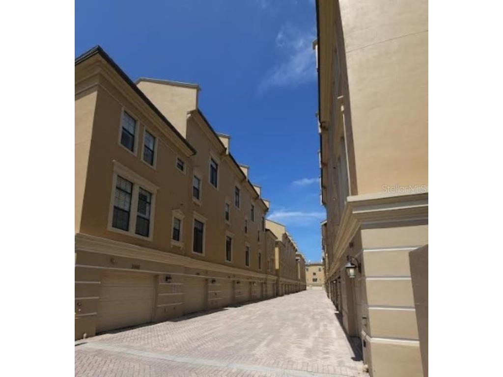 2203 Soho Bay Court Tampa FL 33606 TB8414545 image6