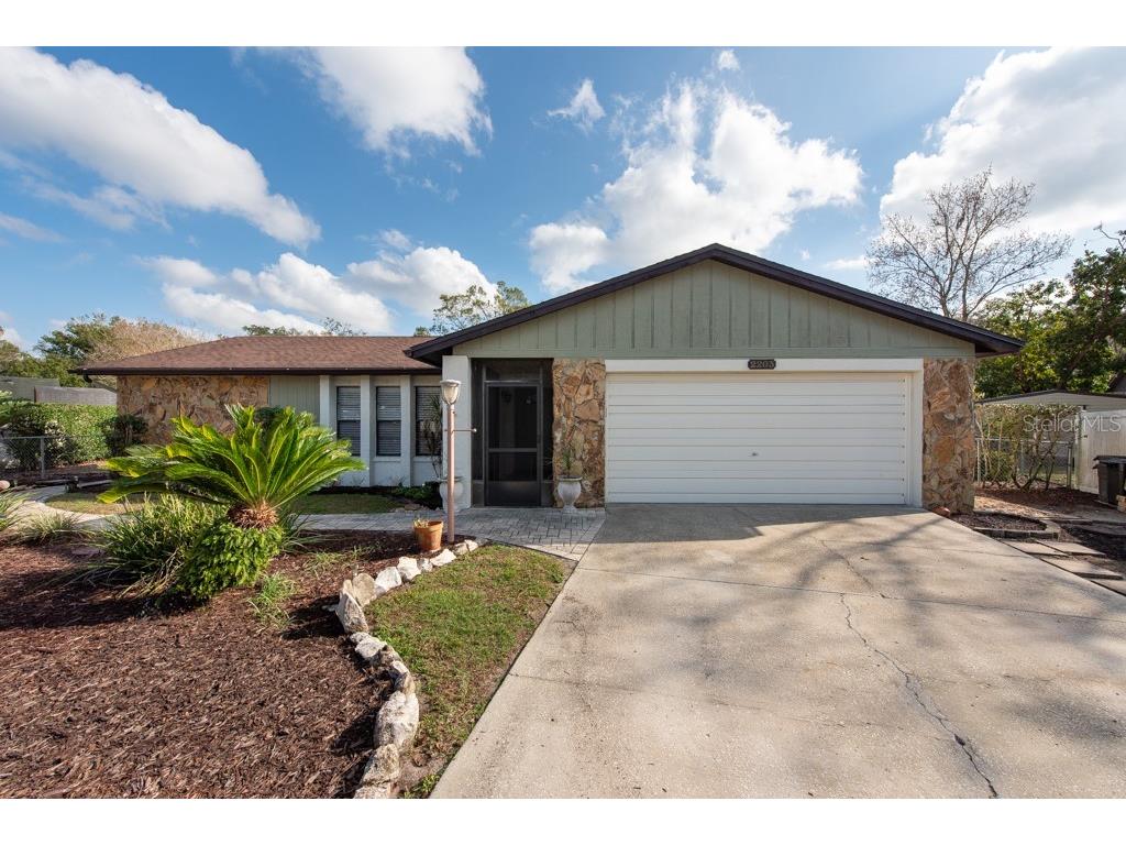 2203 Tail Feather Court Lutz FL 33549 TB8334772 image1