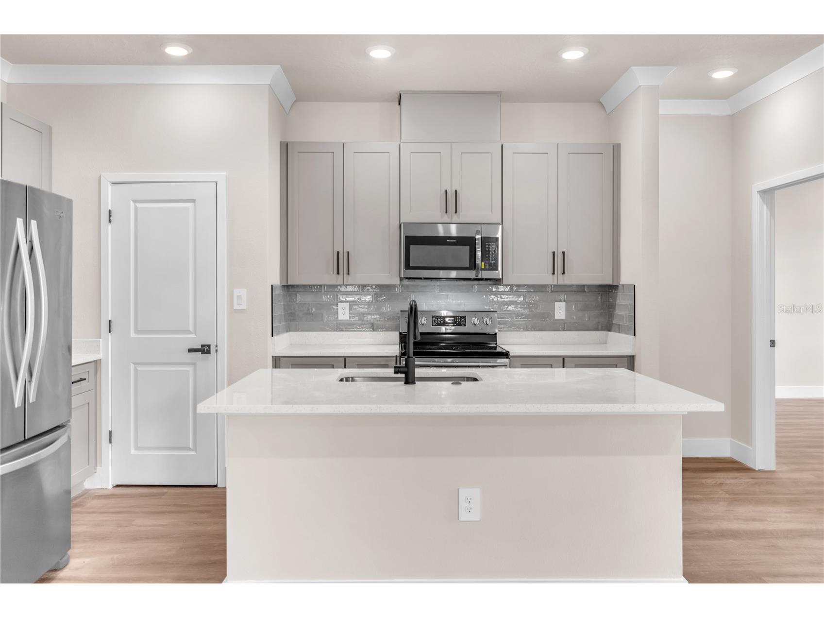 2203 W Lowry Avenue Plant City FL 33563 TB8528001 image12