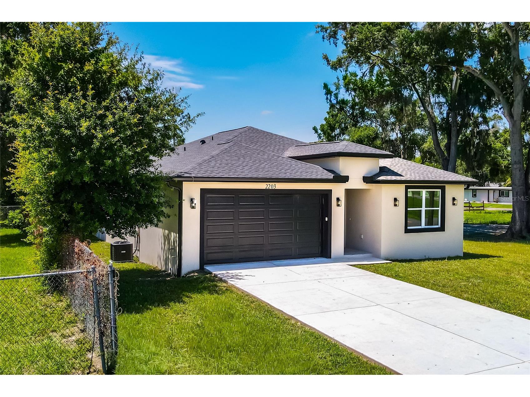 2203 W Lowry Avenue Plant City FL 33563 TB8528001 image2
