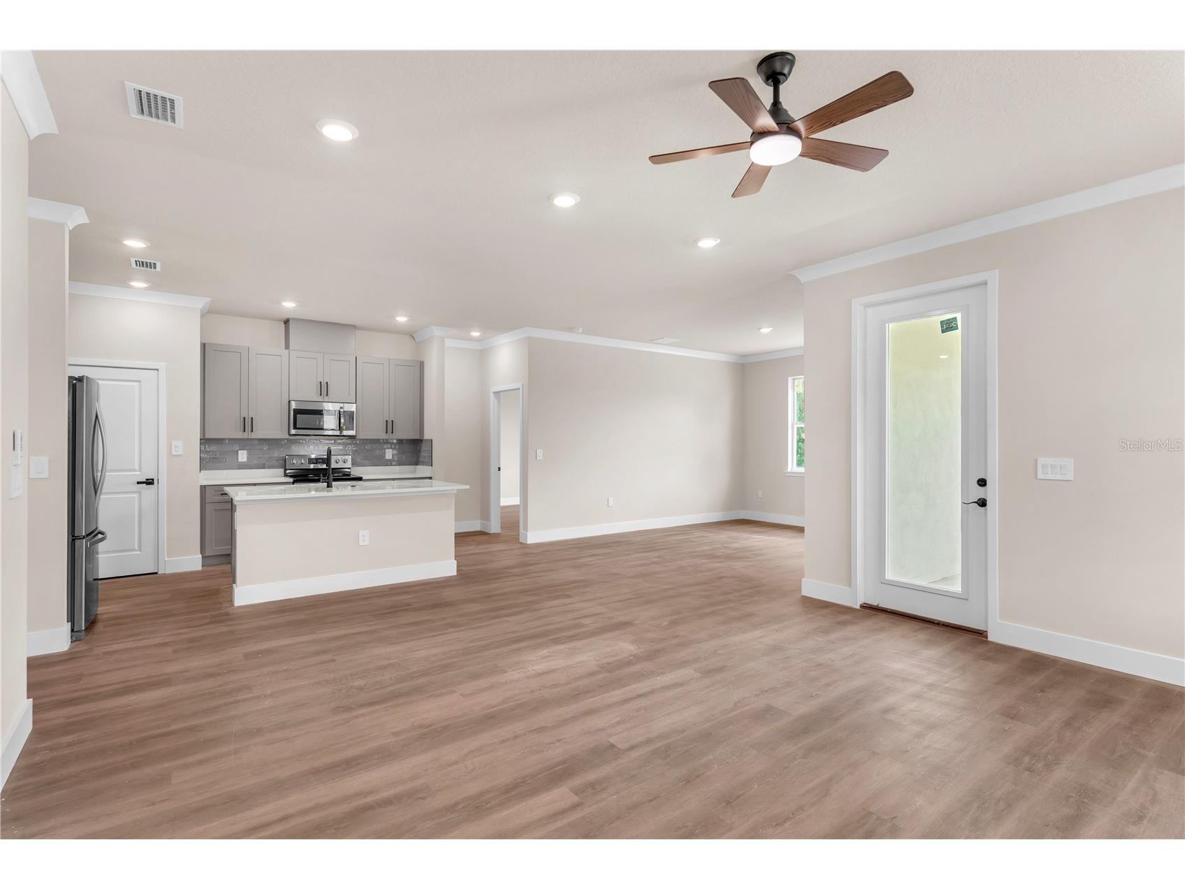 2203 W Lowry Avenue Plant City FL 33563 TB8528001 image5