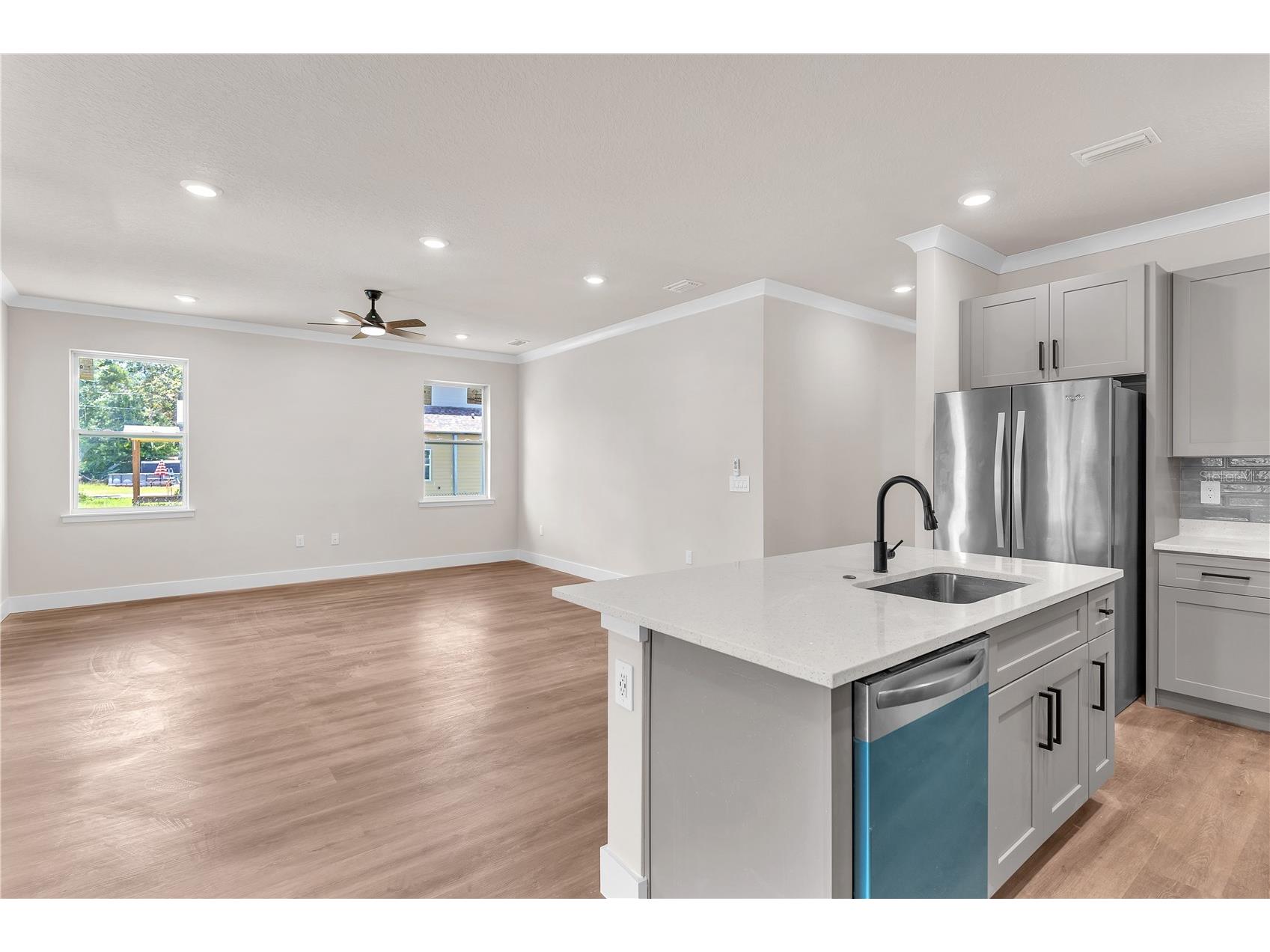 2203 W Lowry Avenue Plant City FL 33563 TB8528001 image9