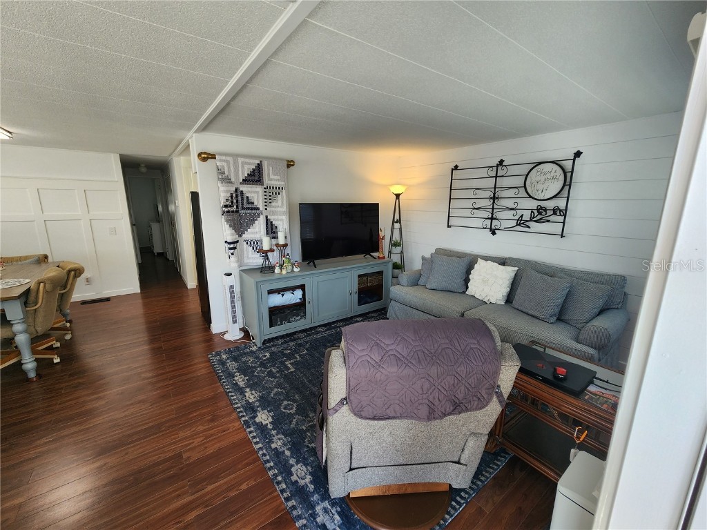 2204 17th Street Court W Bradenton FL 34205 A4676830 image10