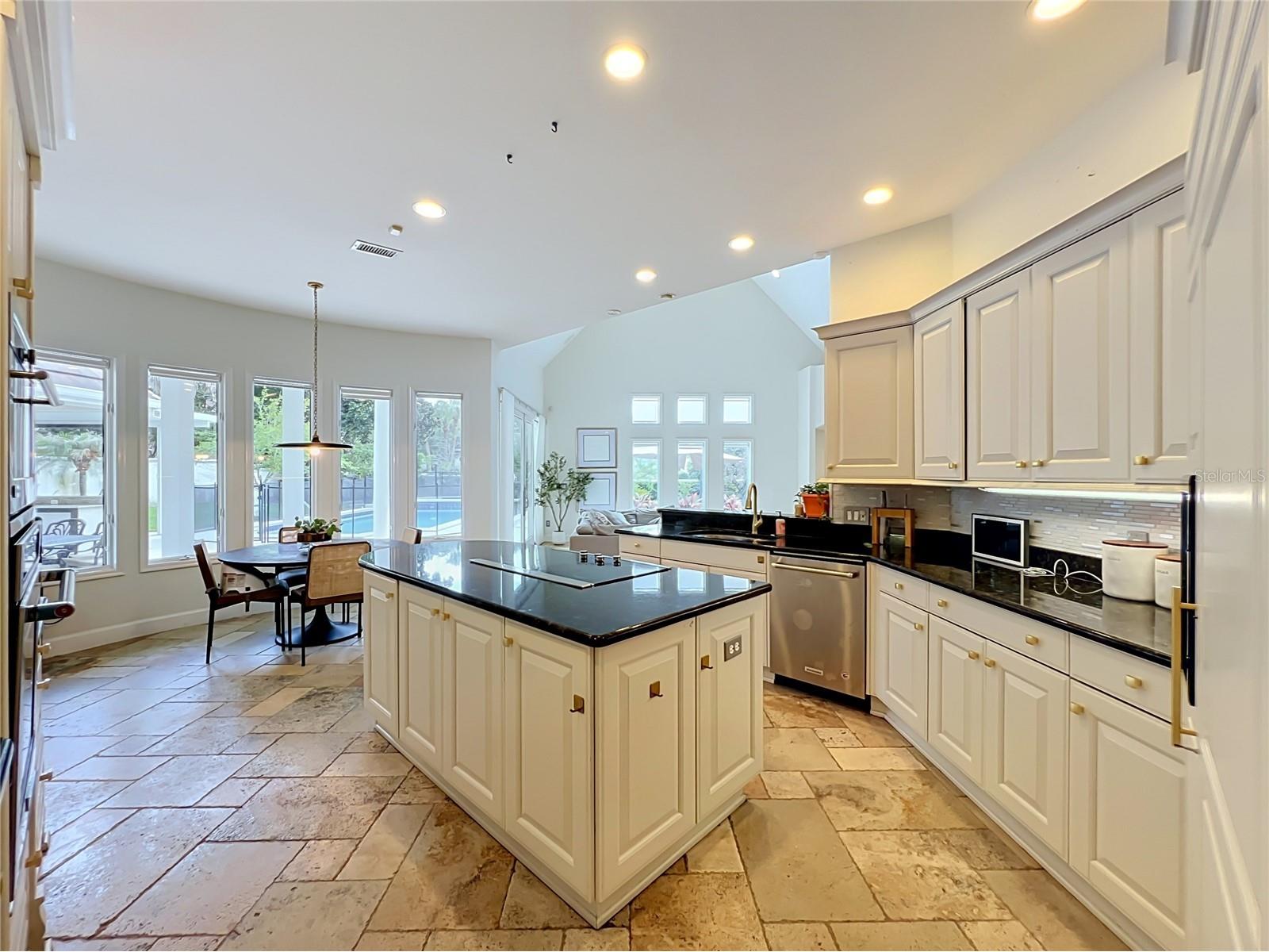 2204 Cairns Court Orlando FL 32835 O6418849 image16