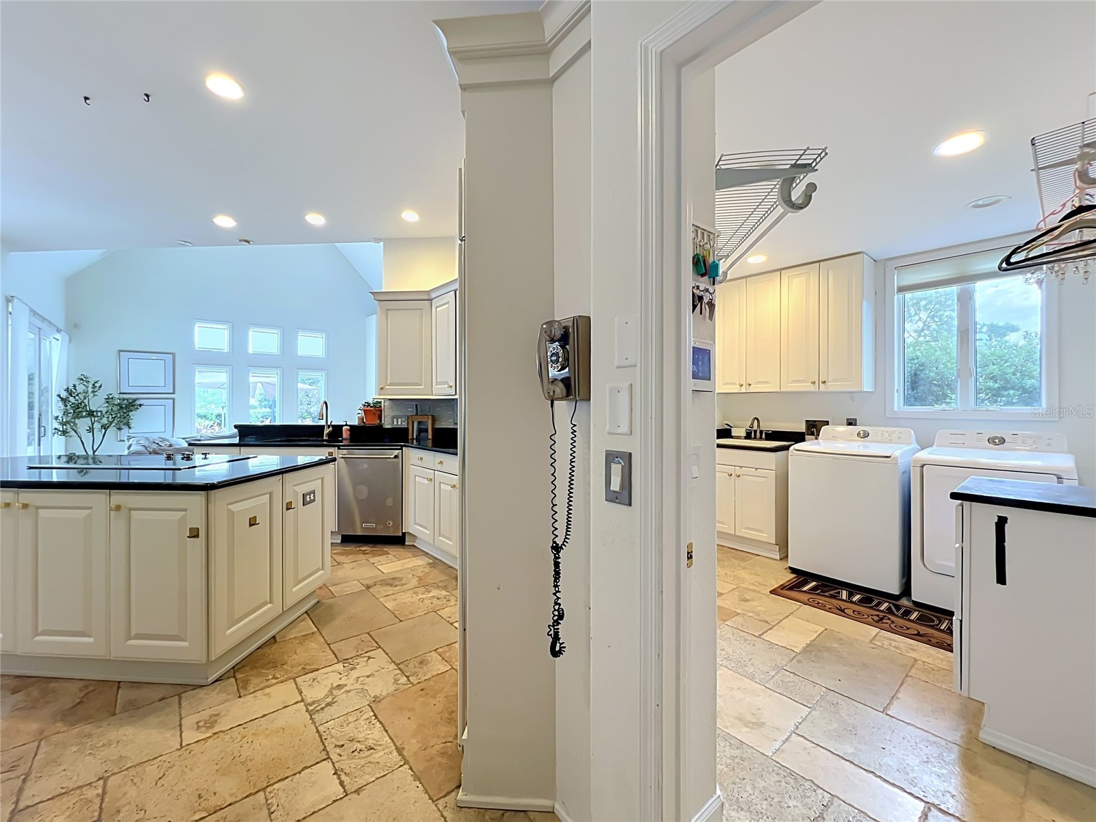 2204 Cairns Court Orlando FL 32835 O6418849 image62