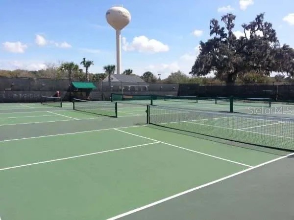 2204 Crawford Court The Villages FL 32162 OM713654 image17