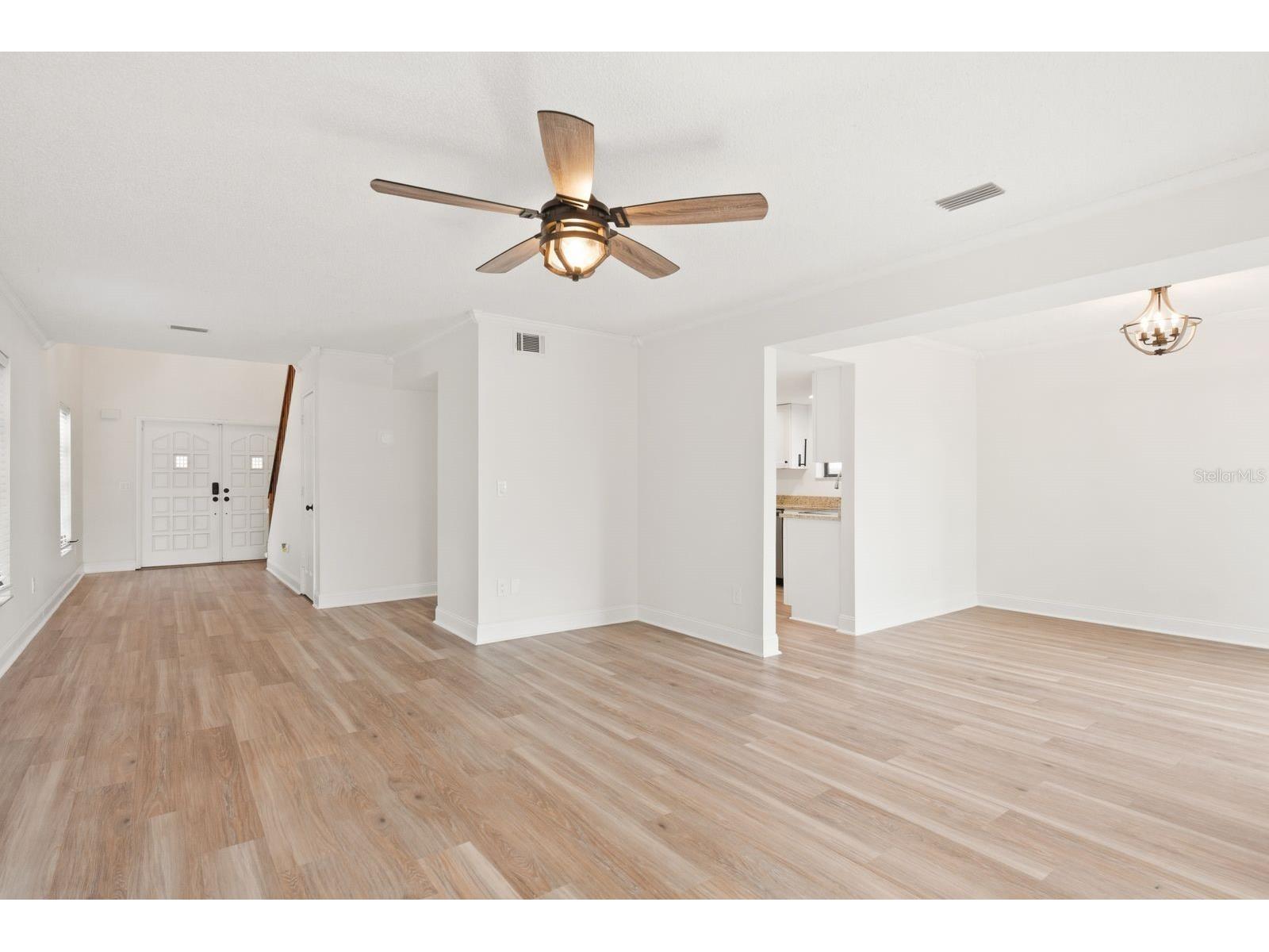 2204 Howard Lane Tampa FL 33612 TB8487829 image12