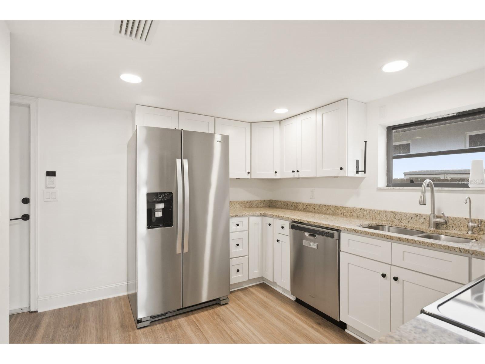 2204 Howard Lane Tampa FL 33612 TB8487829 image16