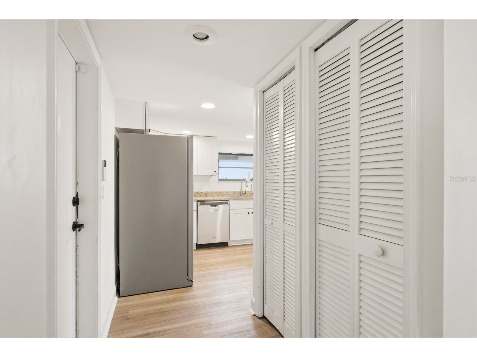 2204 Howard Lane Tampa FL 33612 TB8487829 image18