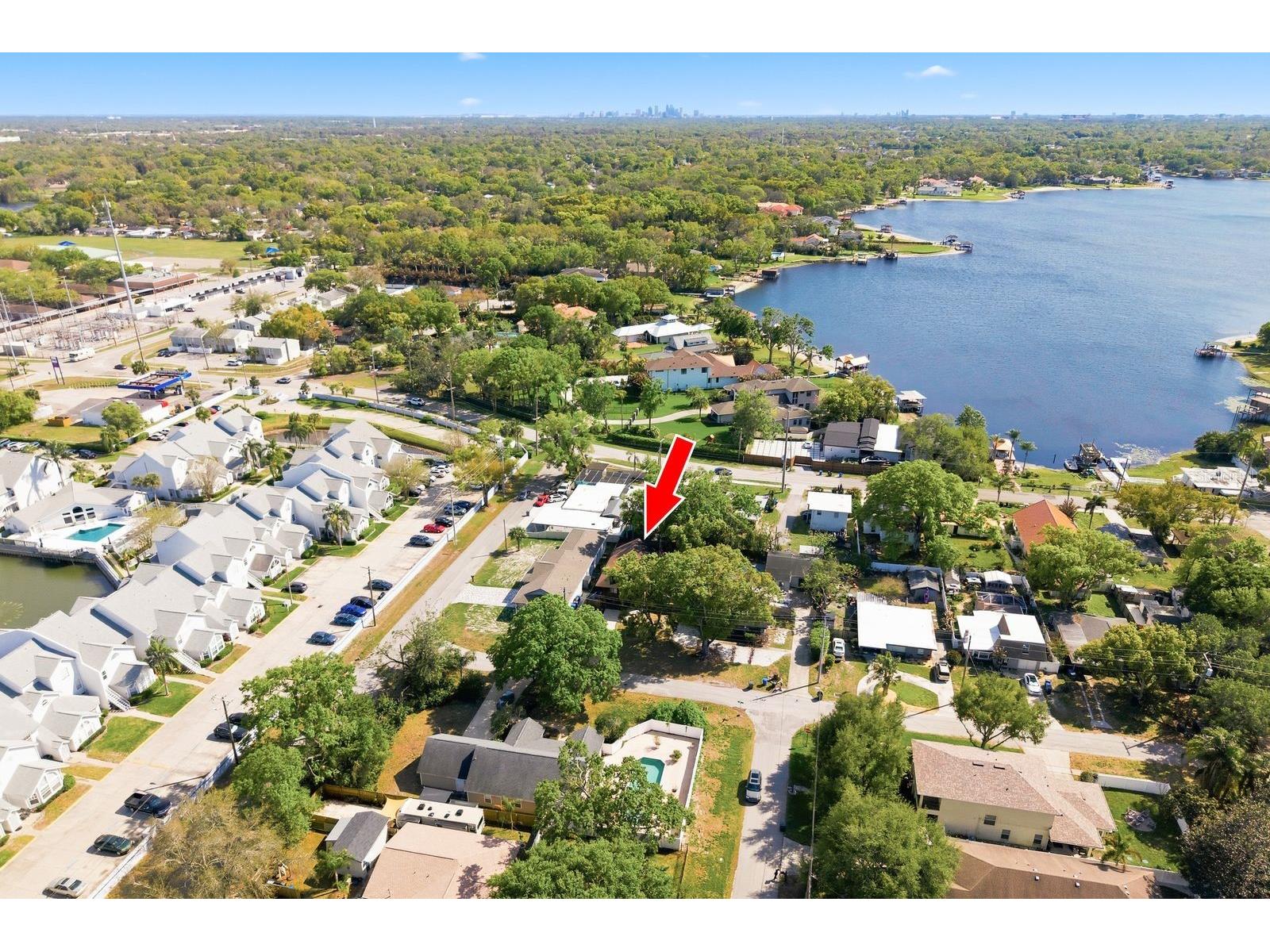 2204 Howard Lane Tampa FL 33612 TB8487829 image2