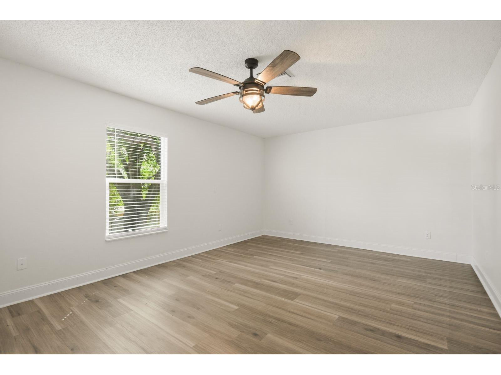 2204 Howard Lane Tampa FL 33612 TB8487829 image29