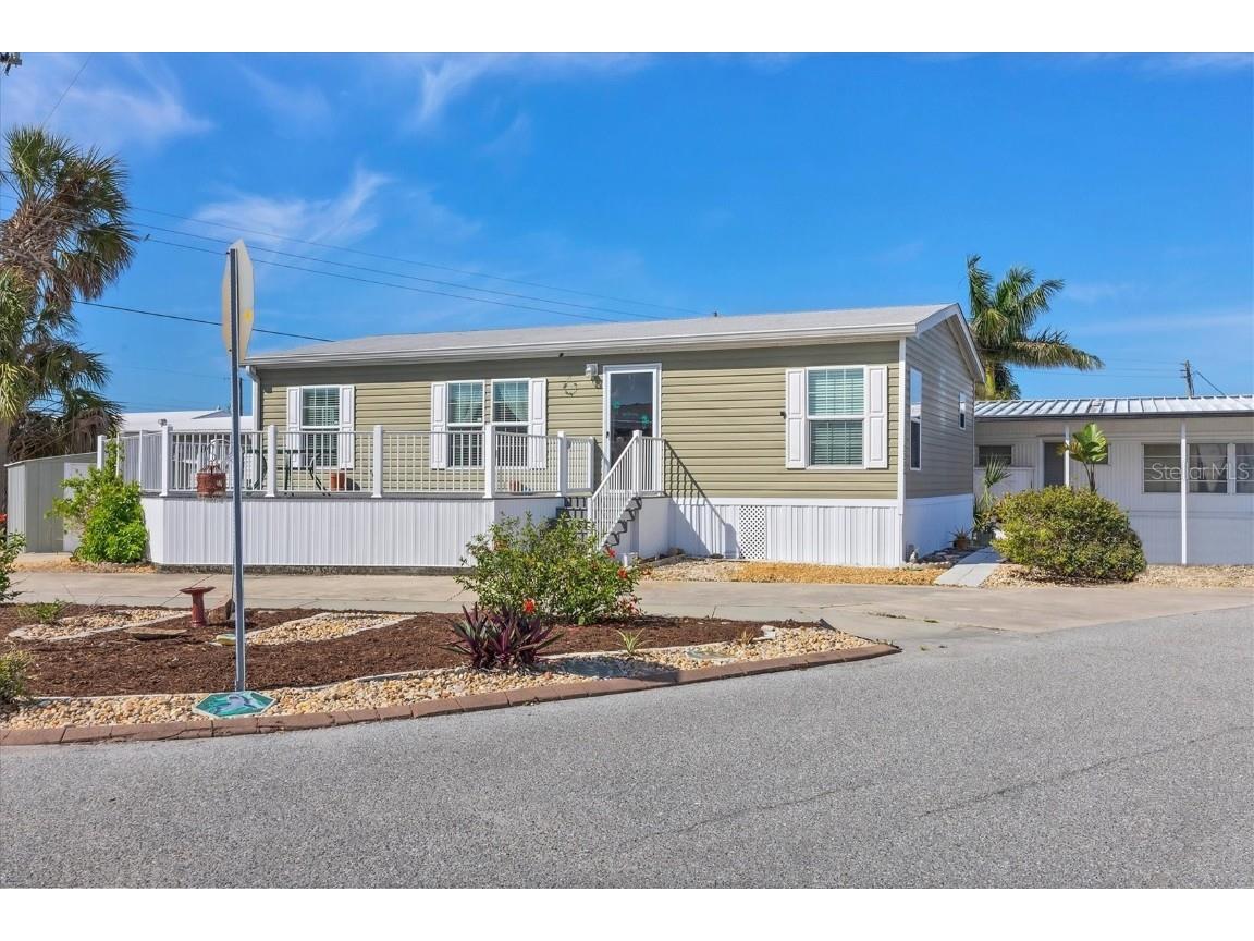 2204 Ohio Avenue Bradenton FL 34207 - SARASOTA BAY A4606516 image1