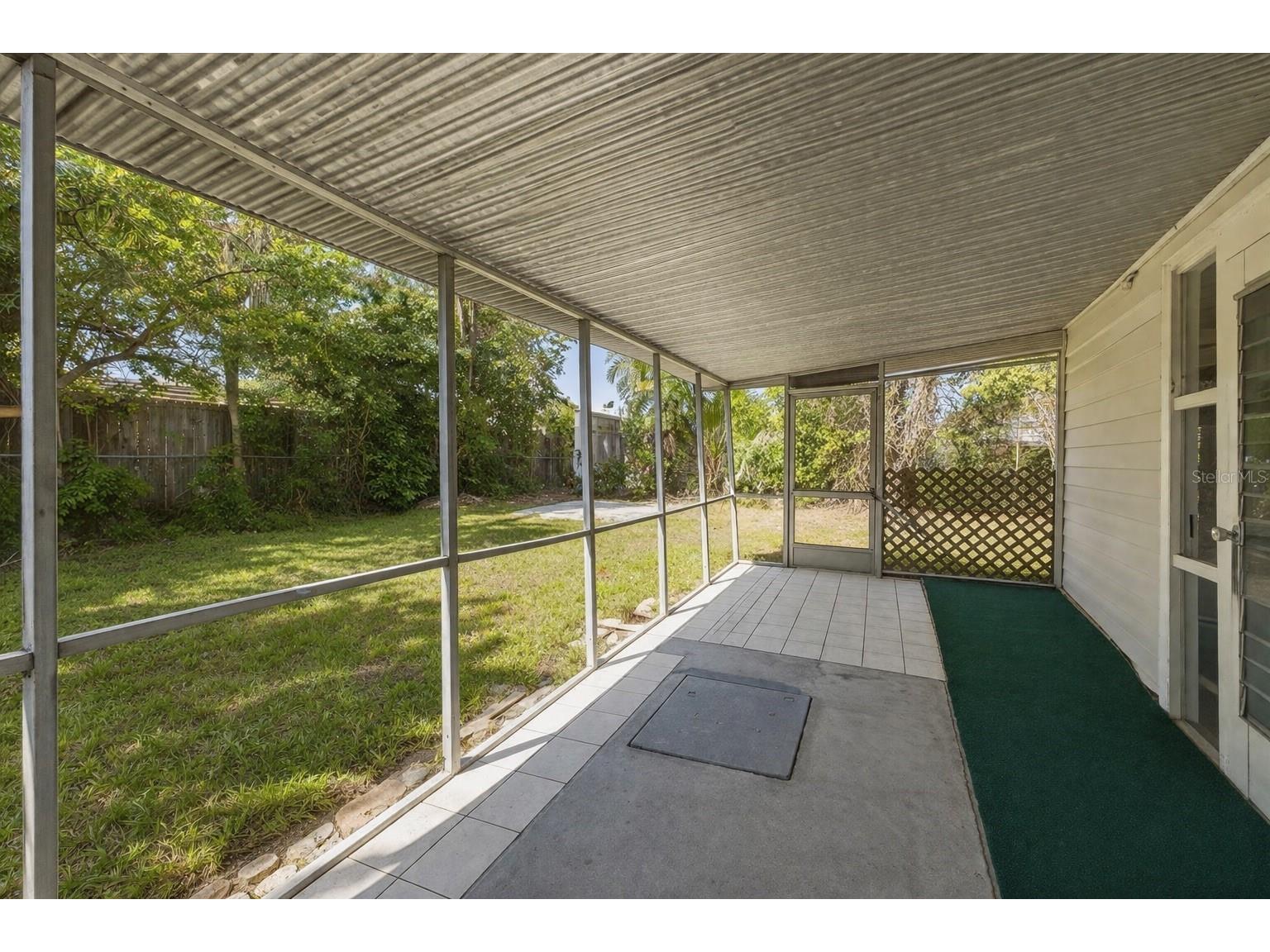 2204 Shawnee Street Sarasota FL 34231 A4689172 image9