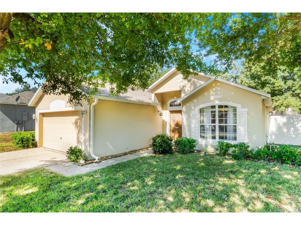 2204 Tealwood Cir Tavares FL 32778 O6154180 image1