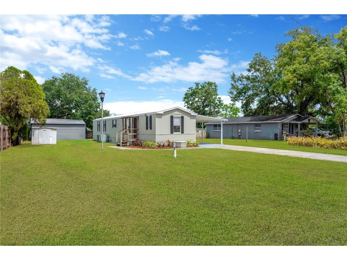 2204 Villa Drive Valrico FL 33594 TB8385873 image1