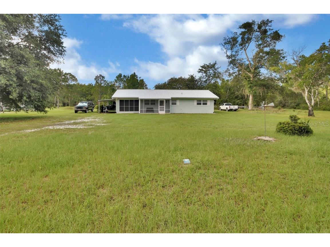22040 Blue Creek Lodge Road Astor FL 32102 - BLUE CREEK V4943615 image4