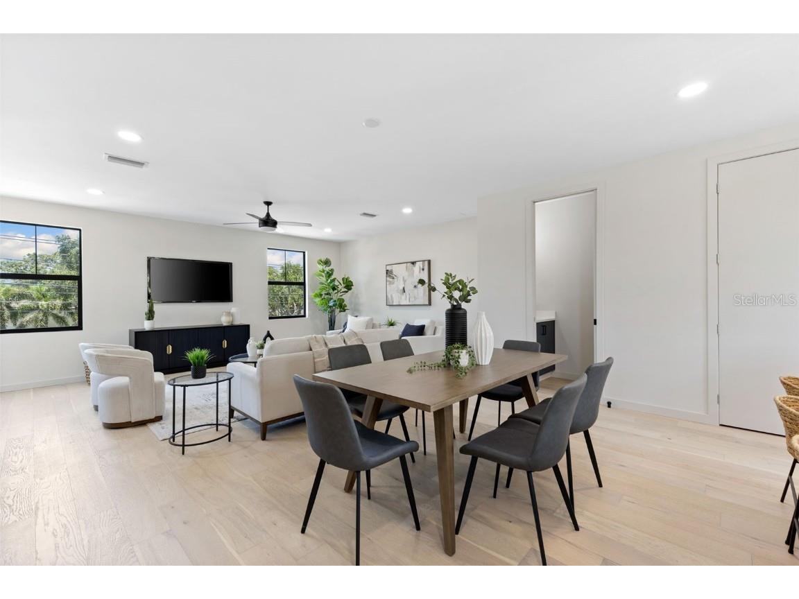 2205 16th Street N Saint Petersburg FL 33704 TB8442246 image33