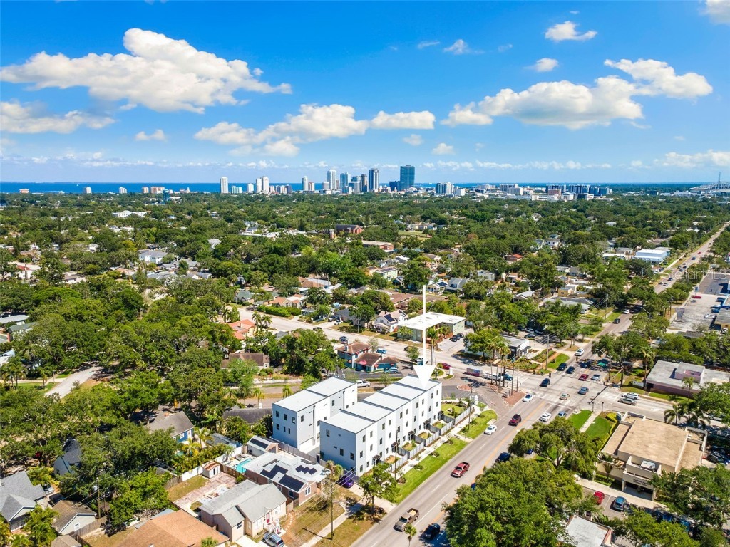 2205 16th Street N Saint Petersburg FL 33704 TB8442246 image49