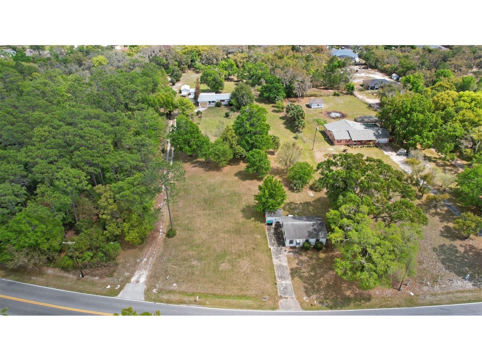 2205 & 2211 Lake Pickett Road Orlando FL 32826 O6394531 image14
