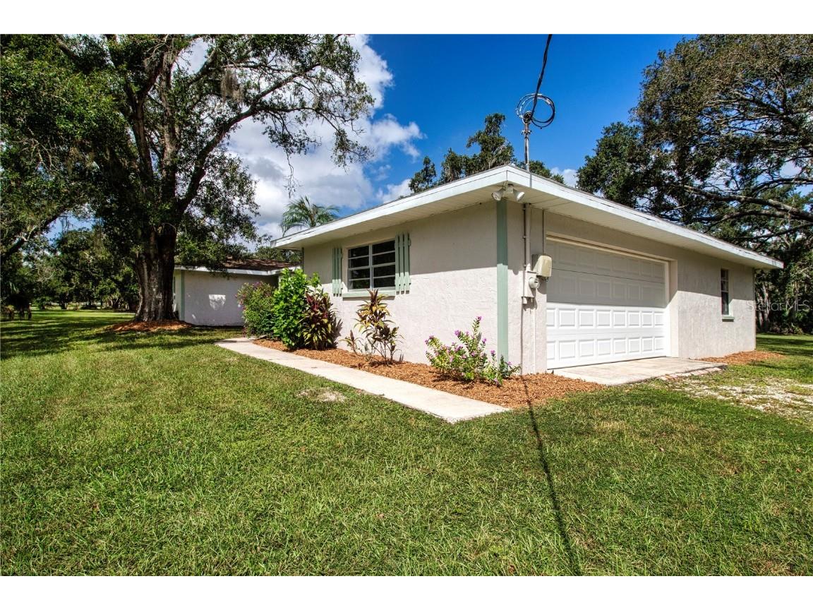 2205 Butch Cassidy Trail Wimauma FL 33598 - LITTLE MANATEE RIVER TB8434552 image5