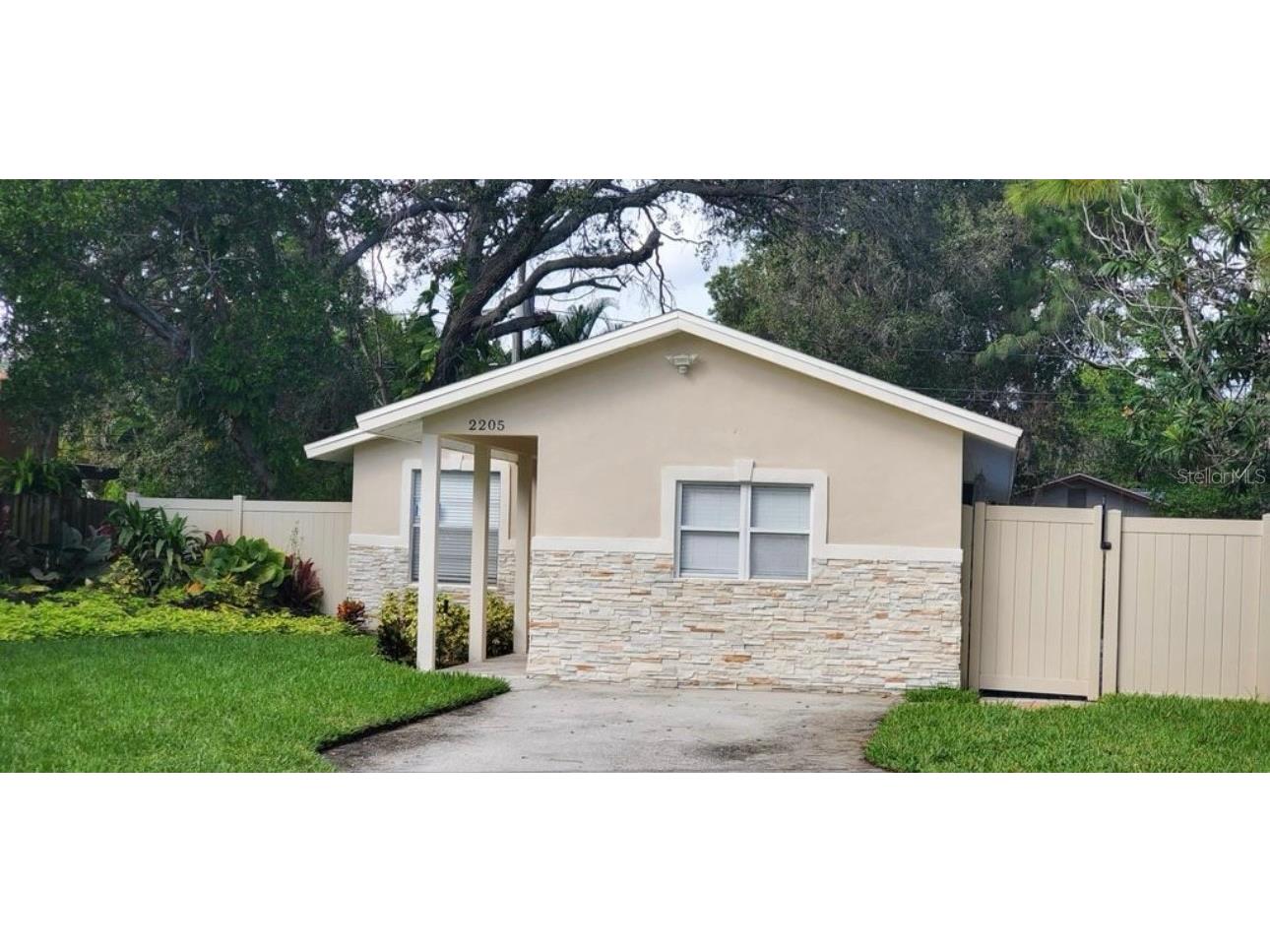 2205 Calexico Way S Saint Petersburg FL 33712 TB8406711 image2