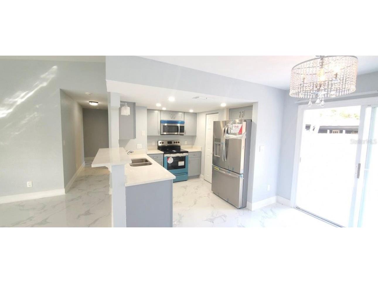 2205 Calexico Way S Saint Petersburg FL 33712 TB8406711 image3