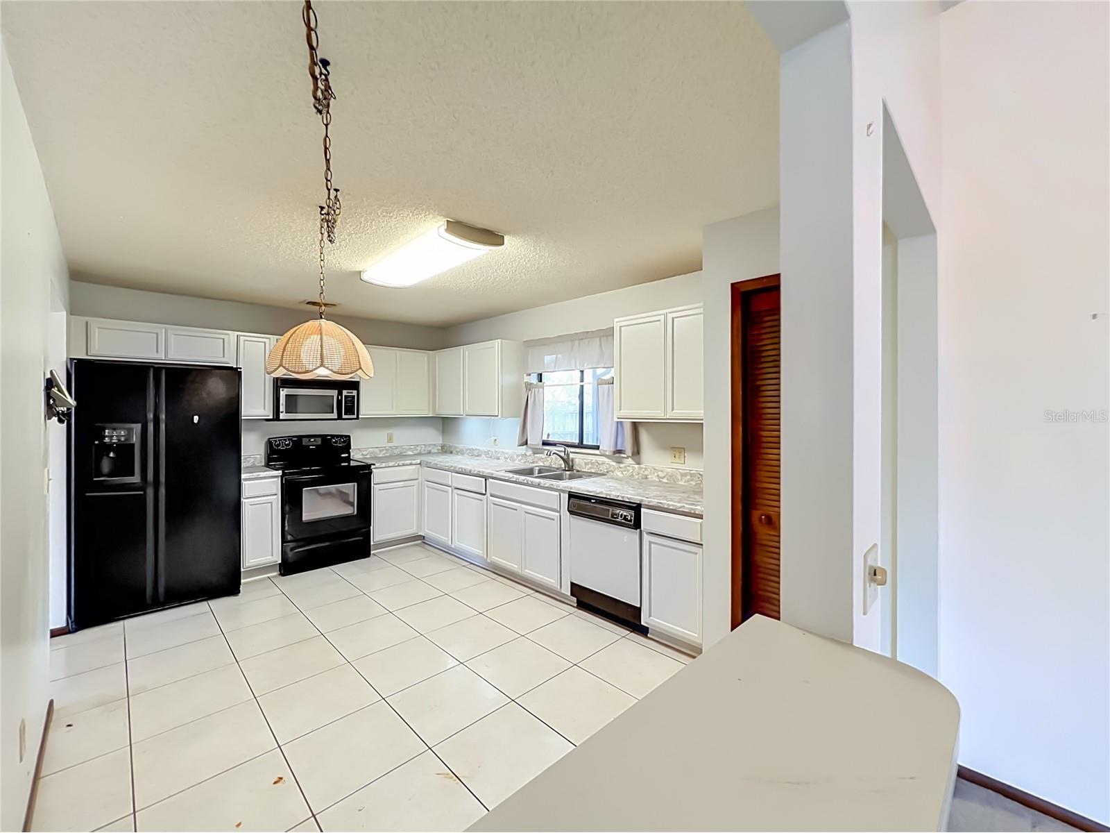 2205 Fairmont Circle Orlando FL 32837 O6410006 image18