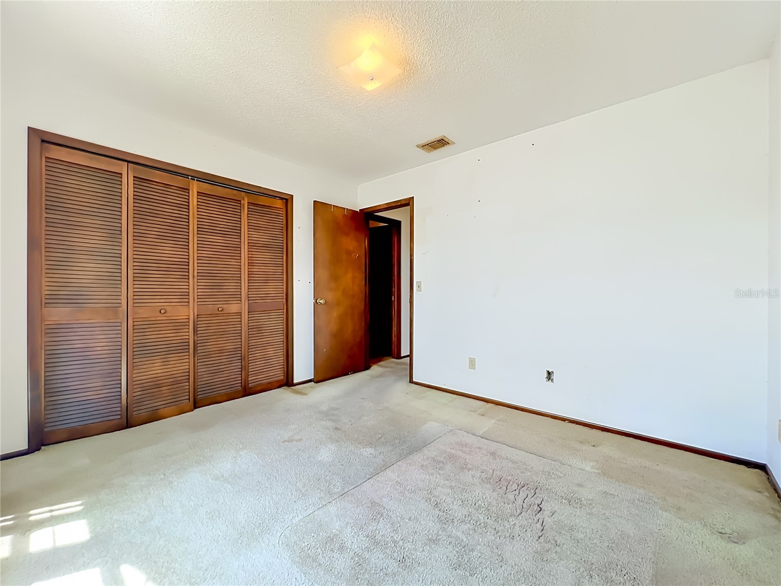 2205 Fairmont Circle Orlando FL 32837 O6410006 image36