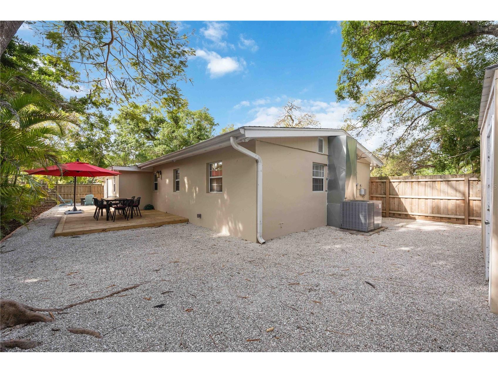 2205 Floyd Street Sarasota FL 34239 A4691727 image37
