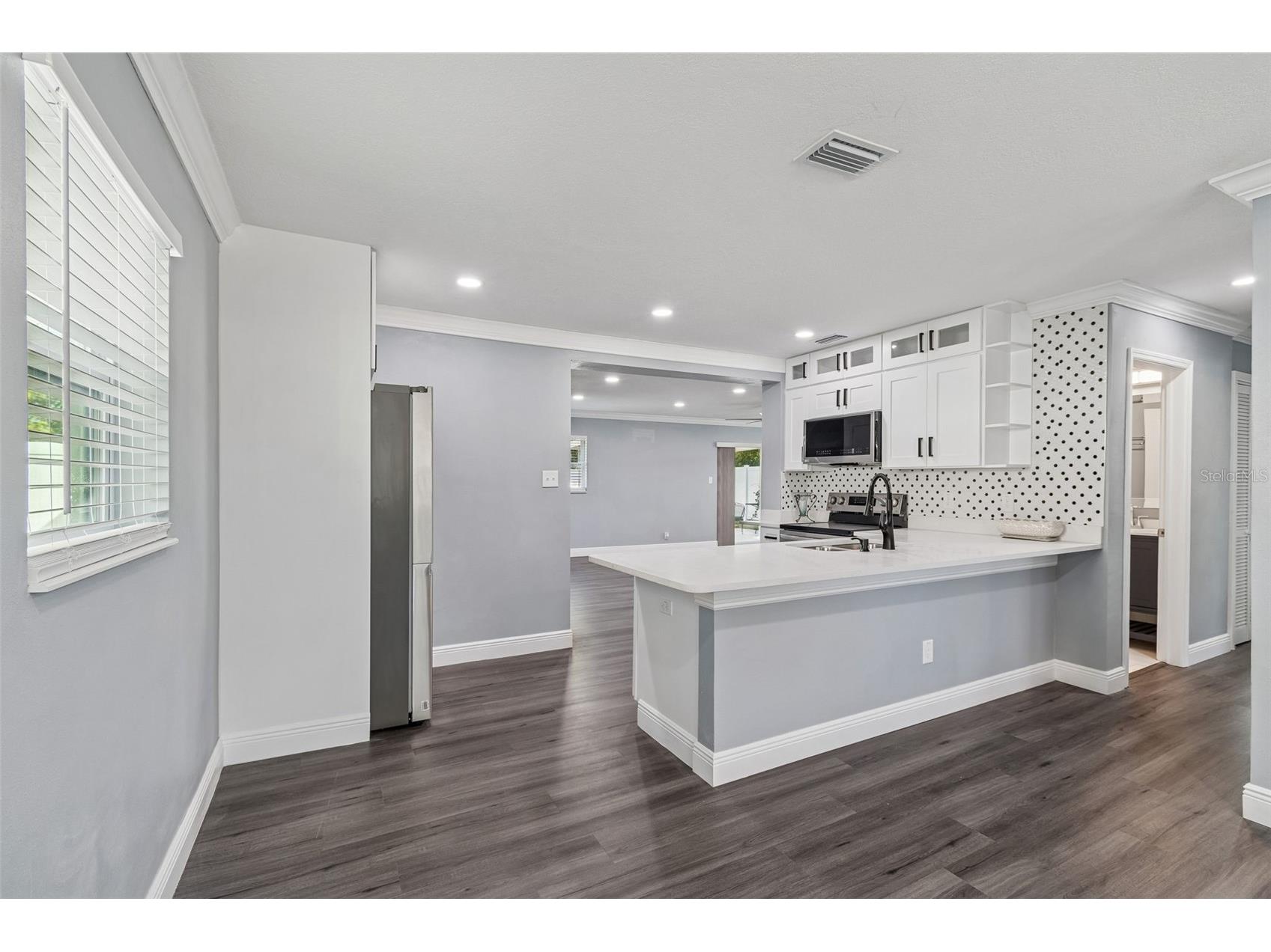 2205 N Grady Avenue Tampa FL 33607 TB8473019 image11