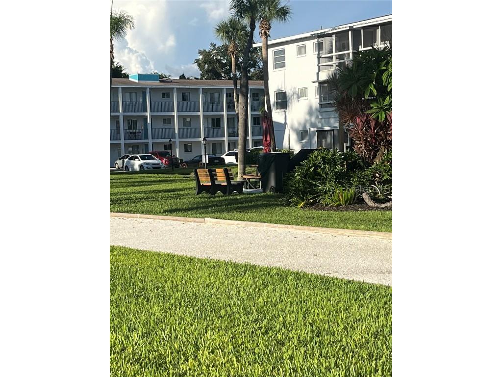 2205 Sunset Drive #E6 Bradenton FL 34207 TB8425413 image10