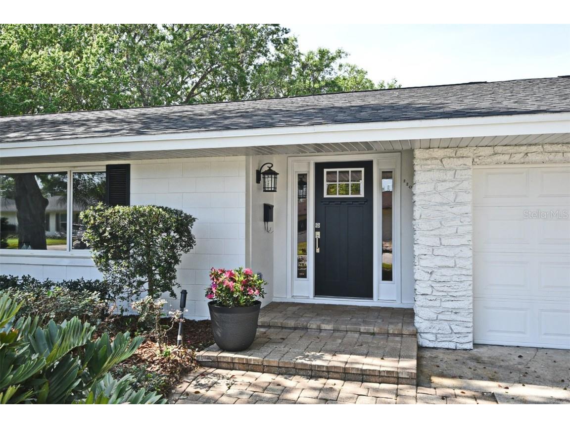 2205 Winnebago Trail Fern Park FL 32730 O6096072 image1