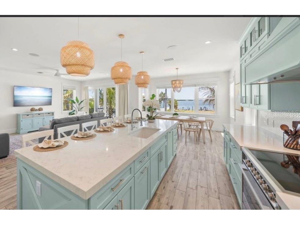 2206 Avenue A Bradenton Beach FL 34217 A4678136 image20