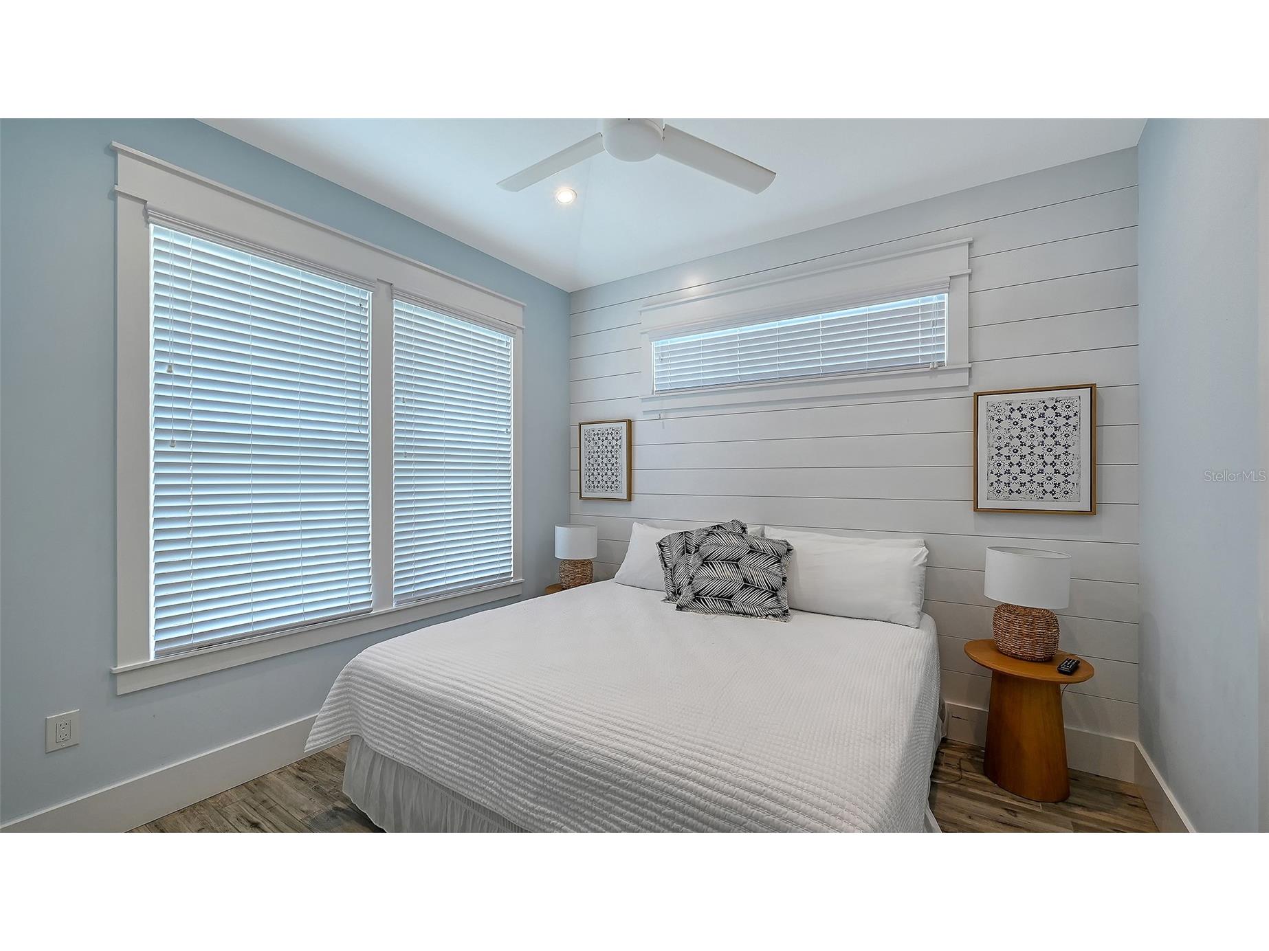 2206 Avenue A Bradenton Beach FL 34217 A4678136 image43