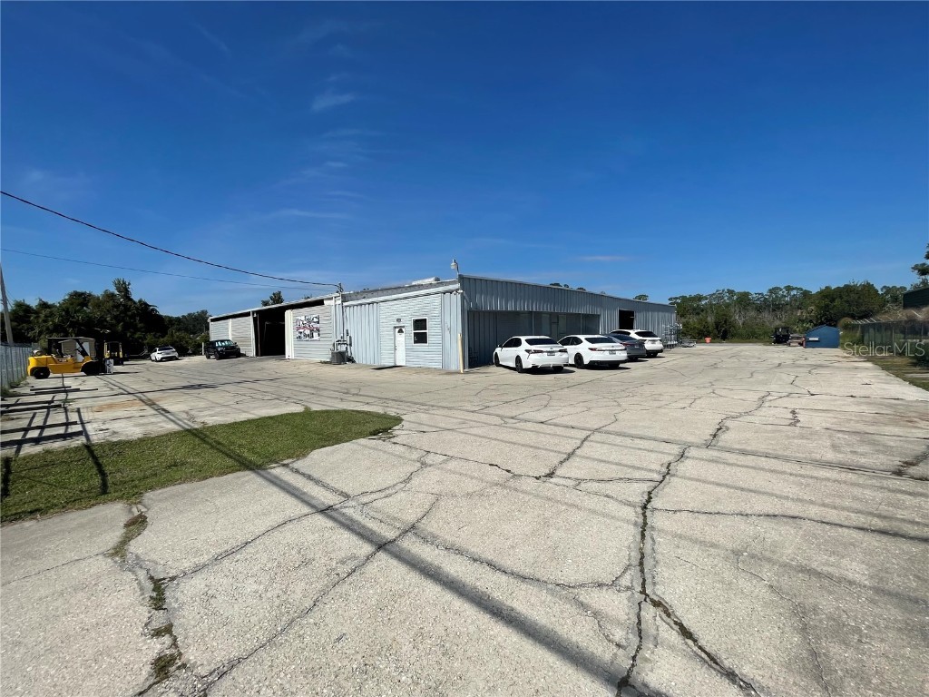 2206 Griffin Road Leesburg FL 34748 G5104456 image1