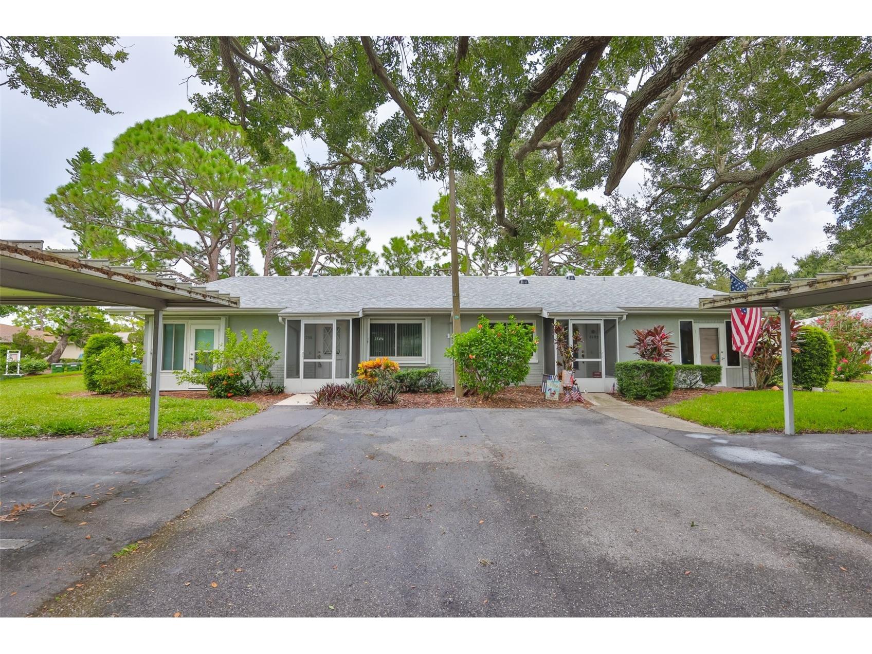 2206 Horsham Place Sun City Center FL 33573 TB8421382 image1