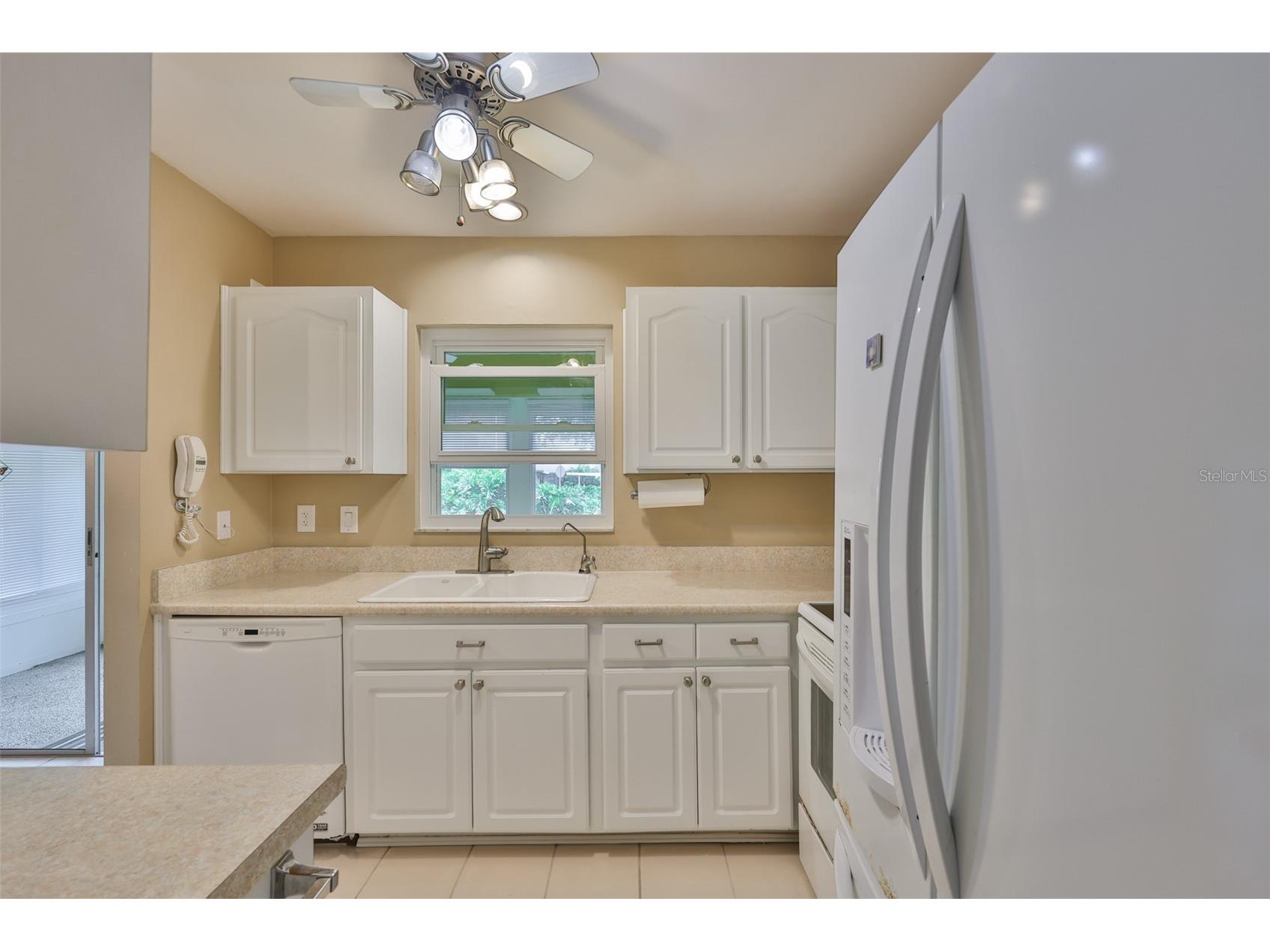 2206 Horsham Place Sun City Center FL 33573 TB8421382 image14