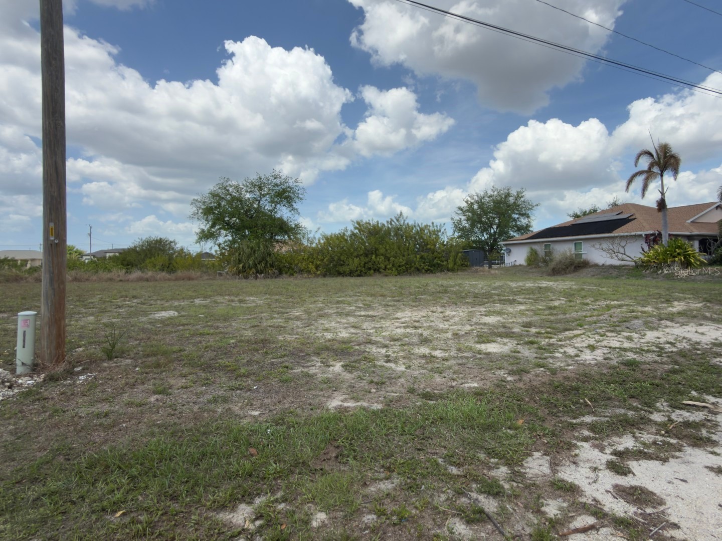 2206 NE 1st Place Cape Coral FL 33909 C7524392 image2