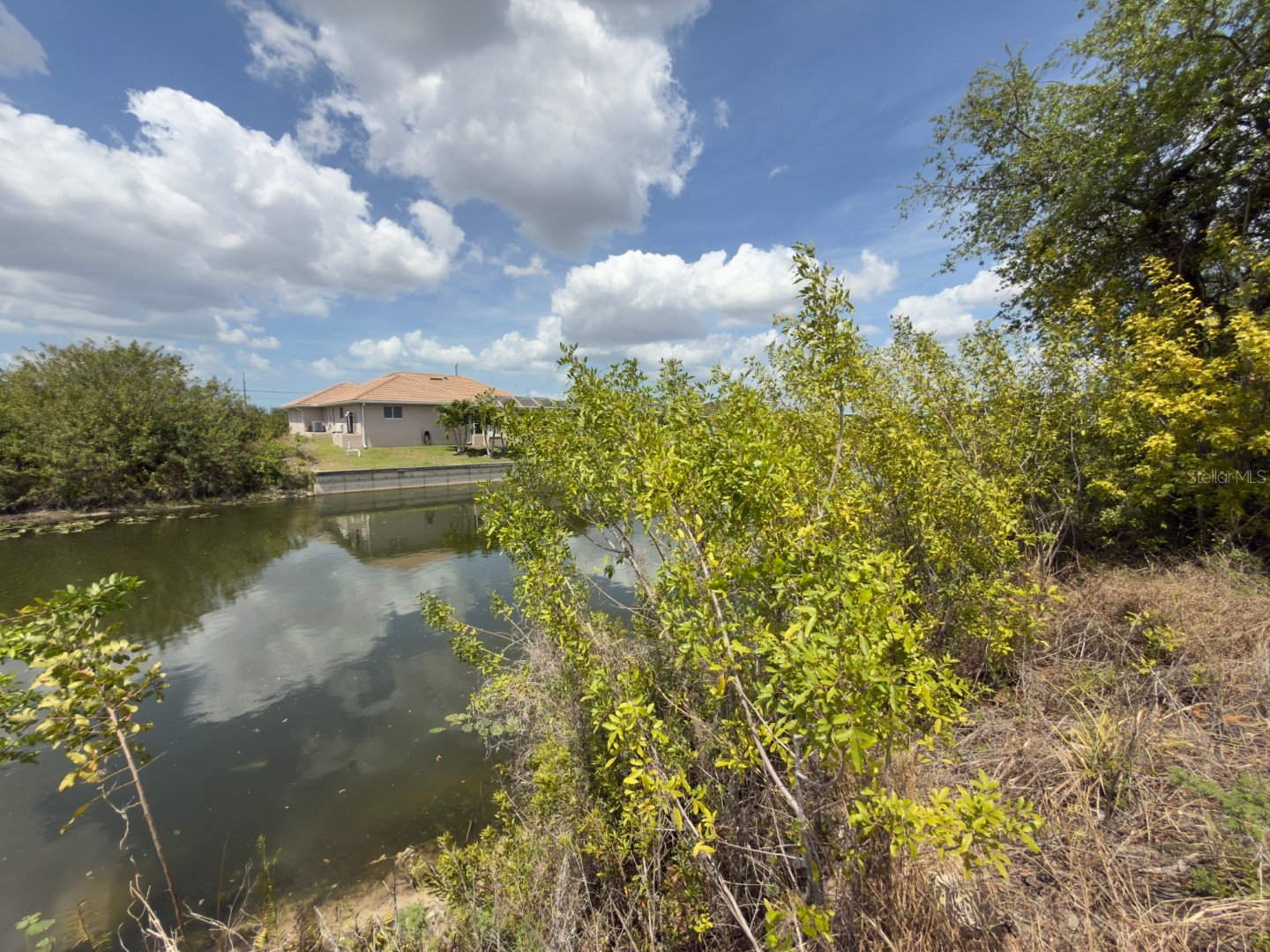 2206 NE 1st Place Cape Coral FL 33909 C7524392 image8