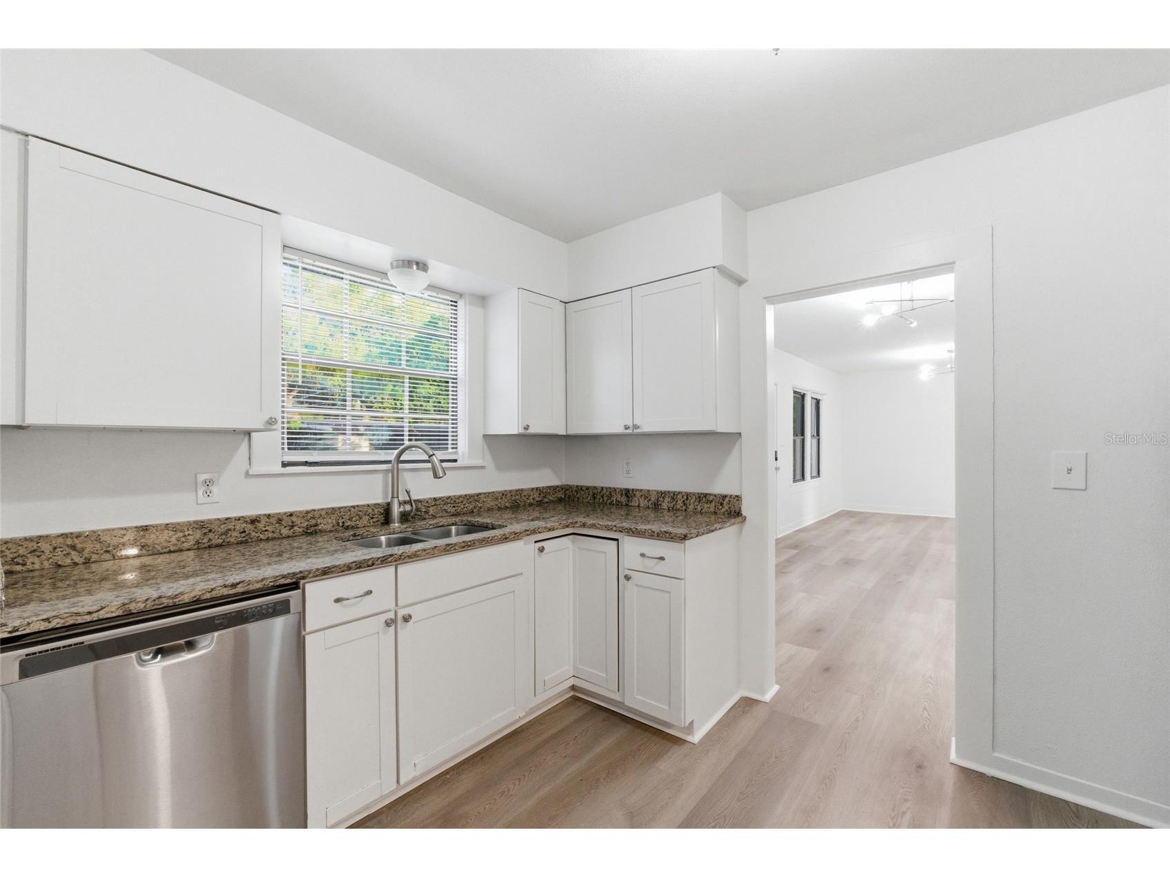 2206 Page Avenue Orlando FL 32806 O6411649 image9