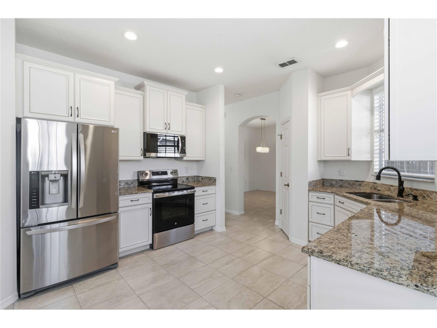 2206 Preservation Drive Plant City FL 33566 TB8503255 image11