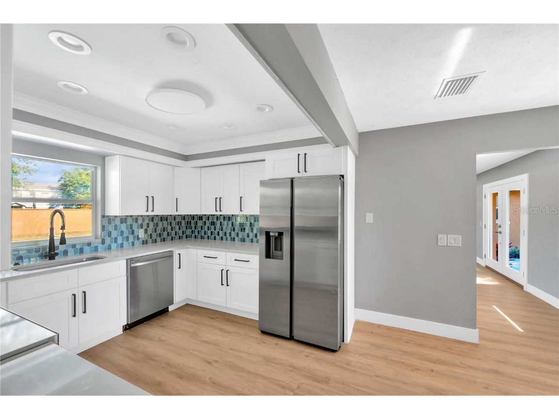 2206 Wallwood Place Brandon FL 33510 TB8448503 image18